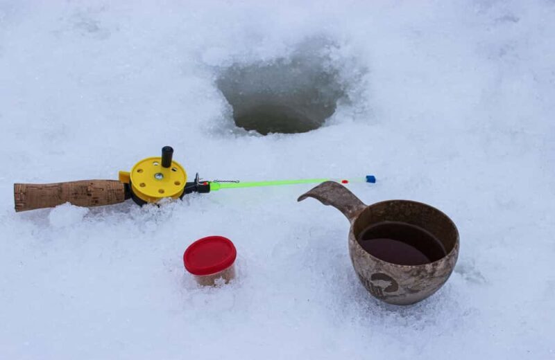 Levi: A fun Ice Fishing Experience in Levi, 3 HOURS - Key Points