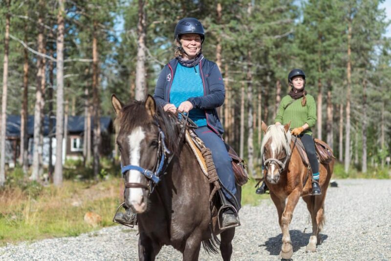 Levi: Full-Day Horseback Riding Adventure - An In-Depth Look at Levis Full-Day Horseback Riding Tour
