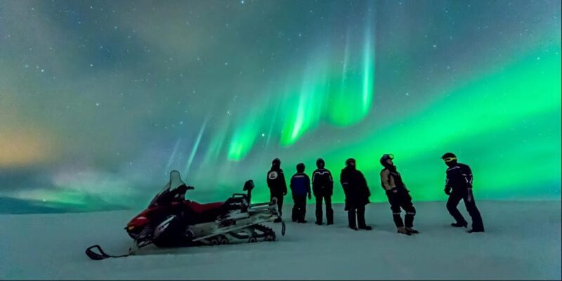 Levi: Northern Lights Snowmobile Safari and Campfire Picnic - Exploring Finnish Lapland on a Snowmobile