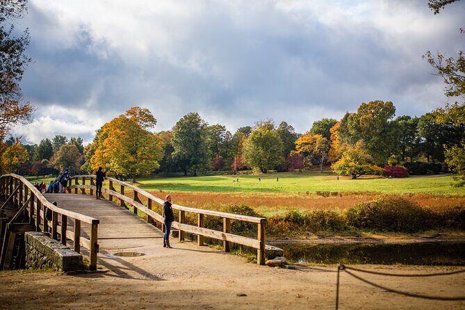 Lexington & Concord Private Guided Tour from Boston, groups 5-6 - Exploring Lexington & Concord: A Detailed Look