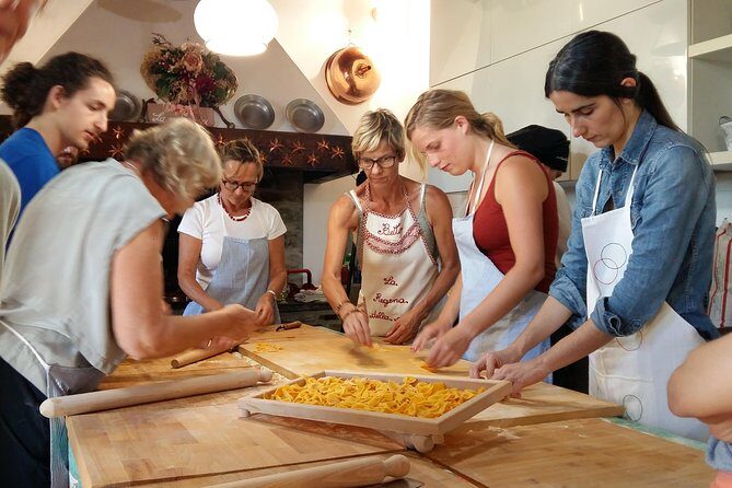 Lezione con Chef di Cucina Tradizionale Bolognese - What to Expect from the Cooking Experience