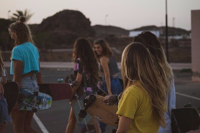Lezioni di Surf per Beginner e Intermedi (6 persone a istruttore) - Authentic Insights from Reviewers