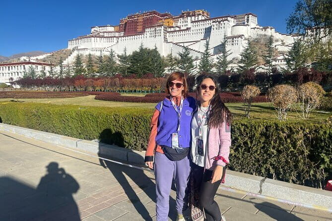 Lhasa Gyangtse Shigatse 6 Days Cultural Group Tour - Exploring the Itinerary in Detail