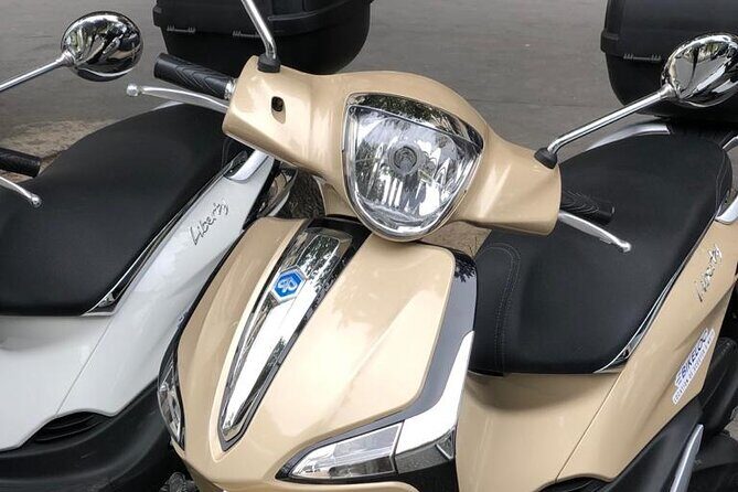 Liberty scooter rental Piaggio 50cc (4T) Paris - What to Expect from the Scooter Rental Experience