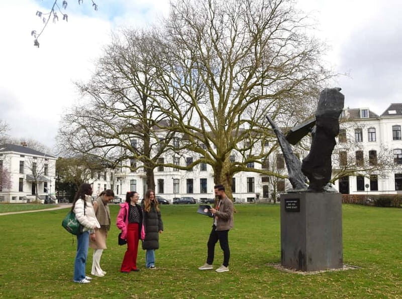 Life of Corrie Ten Boom & World War 2 Walking Tour - Introducing the Life of Corrie Ten Boom & WWII Walking Tour