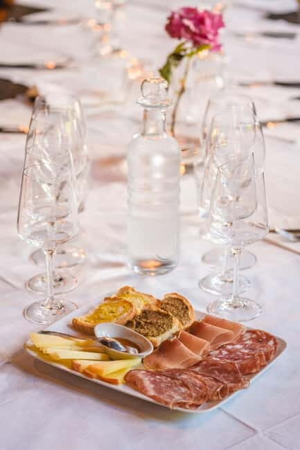 Light Lunch "Ad Hoc di San Gimignano" - Palagetto winery - An In-Depth Look at the Palagetto Winery Experience