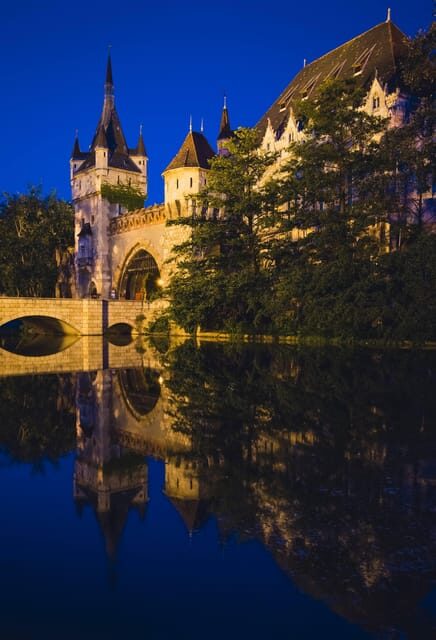 Light up Budapest: Private 2-hour night tour by luxury car - What’s included and what’s not