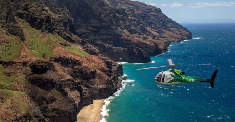 Lihue: Deluxe Waterfall Safari Helicopter Tour - What Makes This Tour Stand Out?
