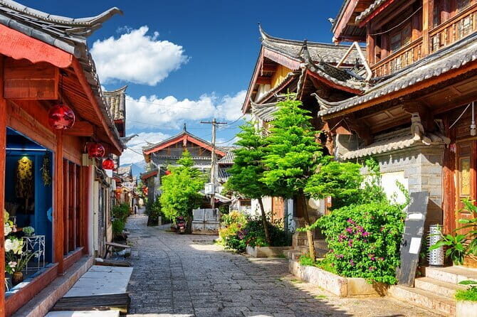 Lijiang Private Day Tour: Jade Dragon Snow Mountain and Impression Lijiang Show - Is It Worth the Price?