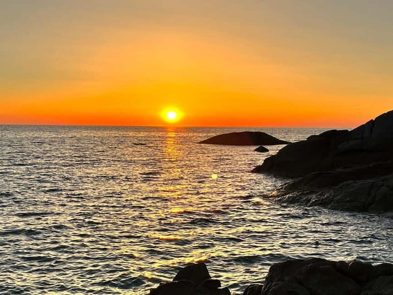 L'Ile-Rousse, Corsica: Gourmet catamaran excursion at sunset - FAQ