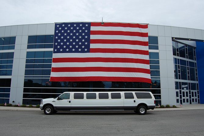 Limousine Transportation....Round Trip Pick-Up and Drop-Off Special. - Who is this experience best suited for?