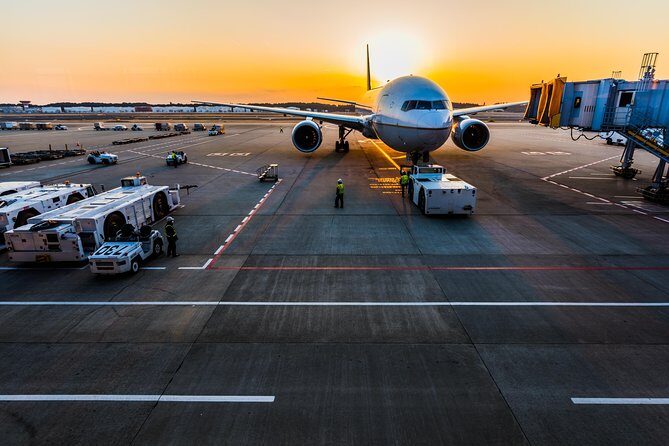 LINATE -MILANO airport transfer with private Luxury Van. - Authentic Experiences & Added Value