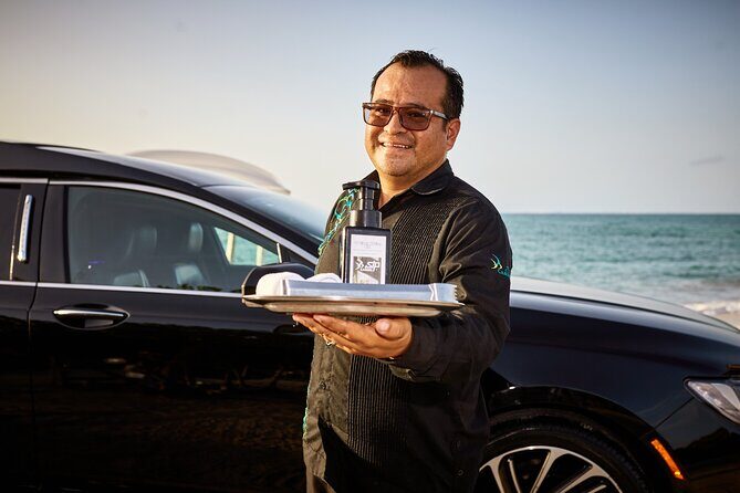 Lincoln Stretch Limo from Tulum to Cancun Airport - The Experience: Authentic and Practical