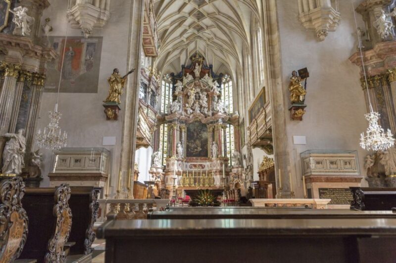 Linz: Churches & Old Town Private Guided Tour - Why This Tour Offers Great Value