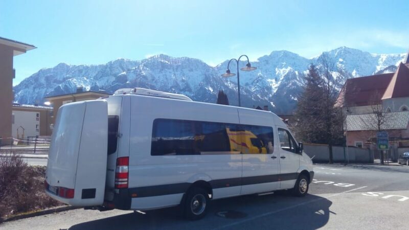 Linz: Private Day Trip to Cesky Krumlov - Key Points