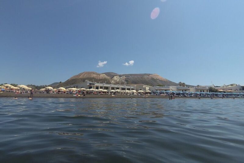 Lipari: Boat Tour of Vulcano Island with Disembarkation Stop - Who Should Consider This Tour?
