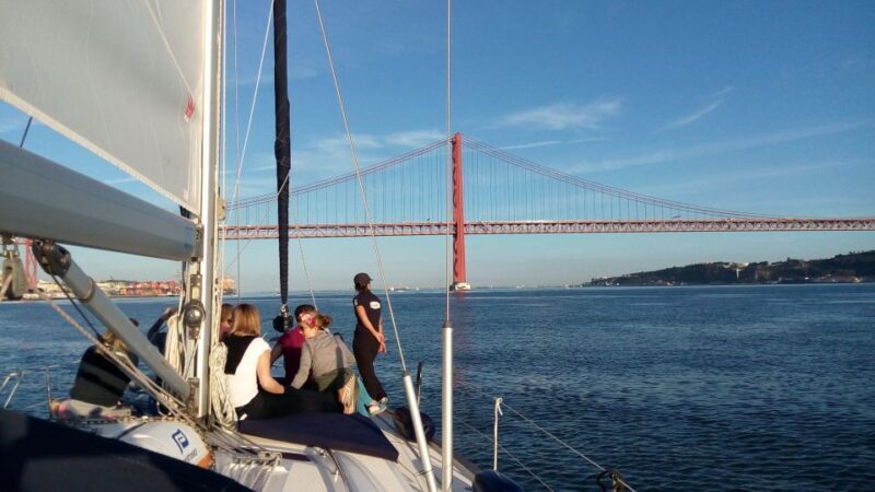 Lisbon: 2-Hour Sailing Yacht Cruise & Guided Tour w/2 drinks - An In-Depth Look at the Lisbon Sailing Cruise Experience