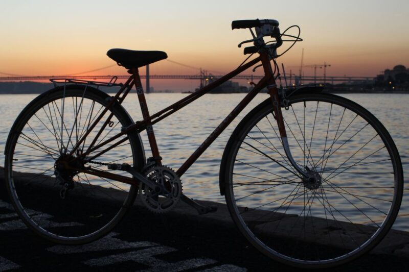 Lisbon: 3-Hour Vintage Bike Tour - The Experience in Detail