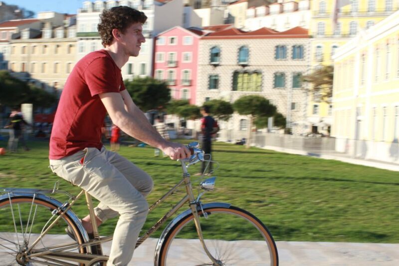 Lisbon: 3-Hour Vintage Bike Tour - Recommended for: