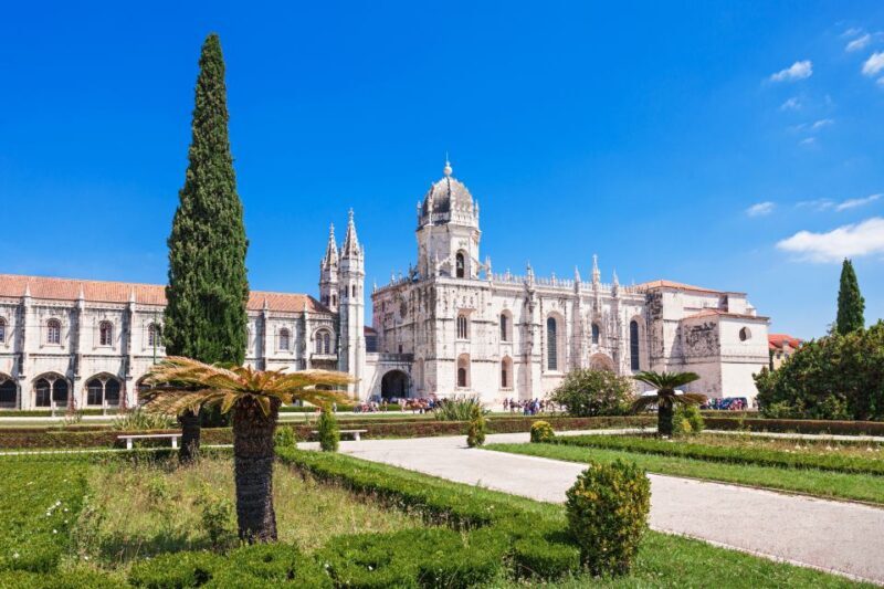 Lisbon: 3-in-1 Hop-On Hop-Off Bus and Tram Tours - Authentic Experiences & Hidden Gems