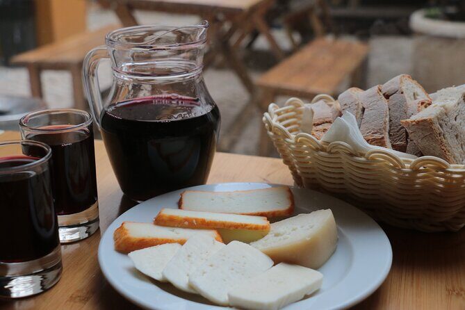 Lisbon 4 Foodies Tour - From Street Food to Awarded Chefs Portuguese Delicacies - A Walk Through Lisbon’s Culinary Heart