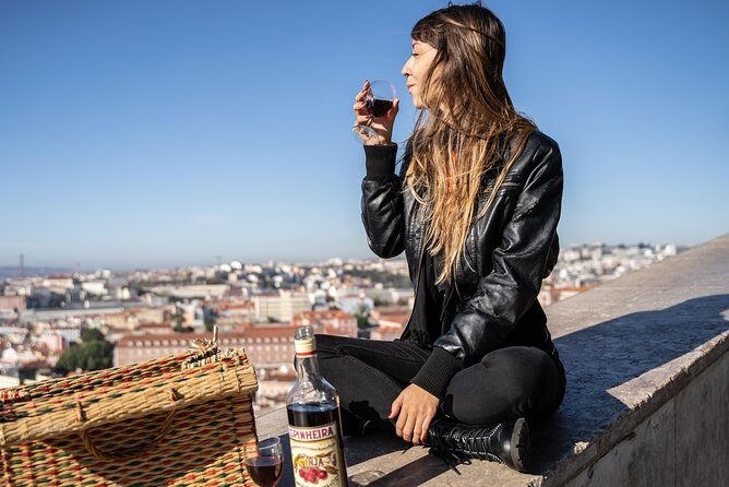 Lisbon: 5-Hour All Inclusive Tour on a Exclusive Tuk Tour - FAQ