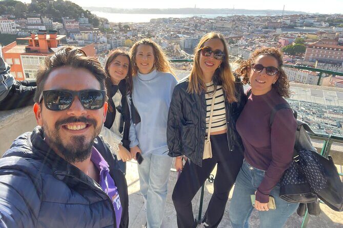 Lisbon 7 Hills Private TukTuk Tour: Best Views & Iconic Landmarks - Key Points
