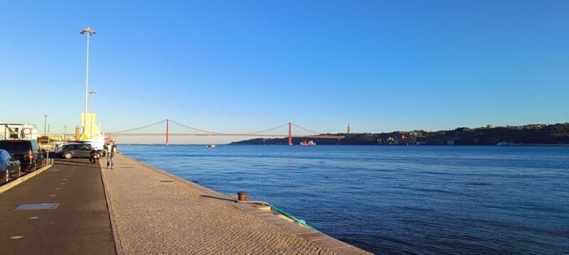 Lisbon: 8 Hour Private Tour through Lisbon (up to 6 people) - The Sum Up