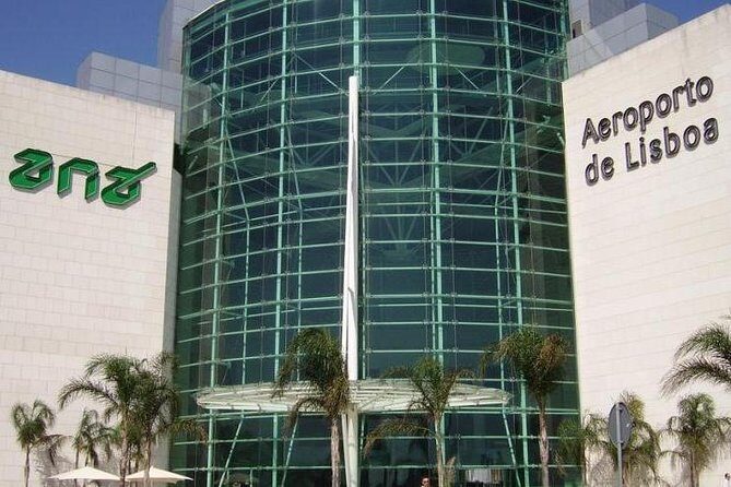 Lisbon Airport Transfer to Sesimbra or Azeitão - What to Expect from the Lisbon to Sesimbra/Azeitão Transfer