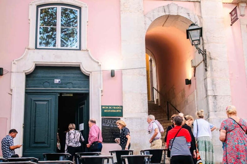 Lisbon: Alfama, Mouraria Walking Tour with Fado Night, Tapas - FAQ