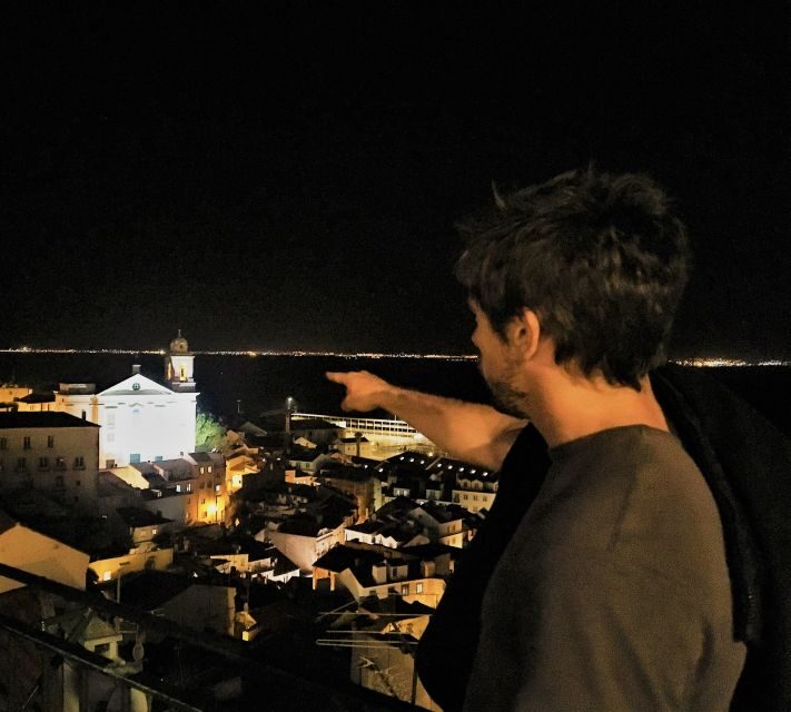 Lisbon: Alfama Tour and Live Fado with Traditional Dinner - Authenticity and Guide Experience