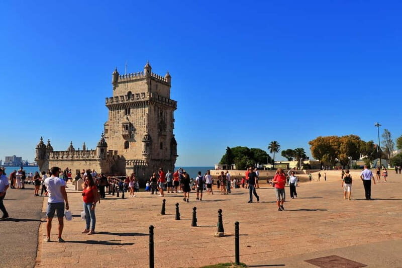 LISBON: Amazing Tuktuk tours with a local portuguese guide - The Itinerary: A Well-Curated Snapshot of Lisbon