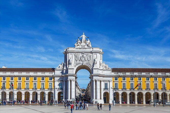 Lisbon and Seville Private Luxury Road Trip - Who Should Consider This Tour?