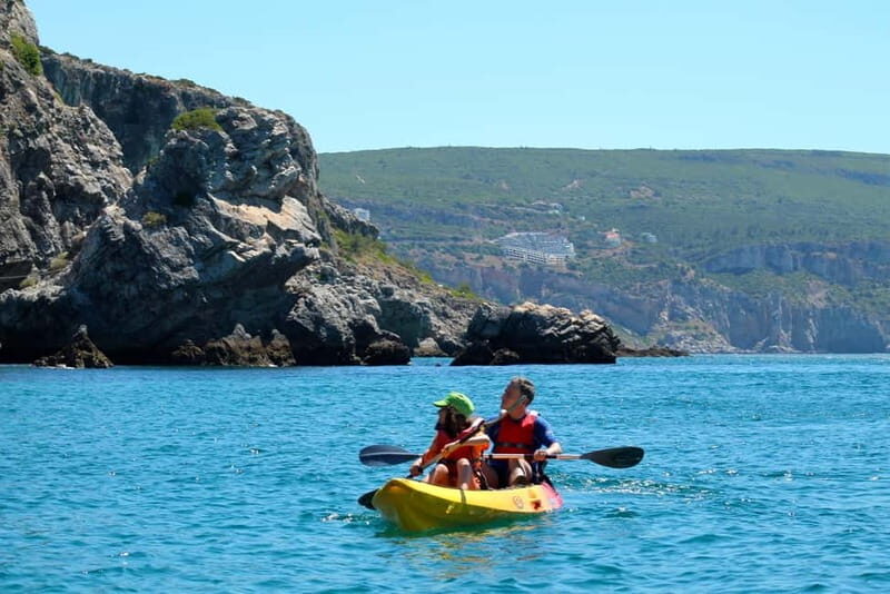 Lisbon: Arrabida Park Kayak Tour with Beach Picnic - Key Points