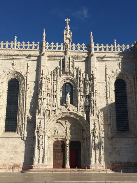 Lisbon: Belém Walking Tour and Jerónimos Monastery Ticket - A Deep Dive Into the Tour Experience