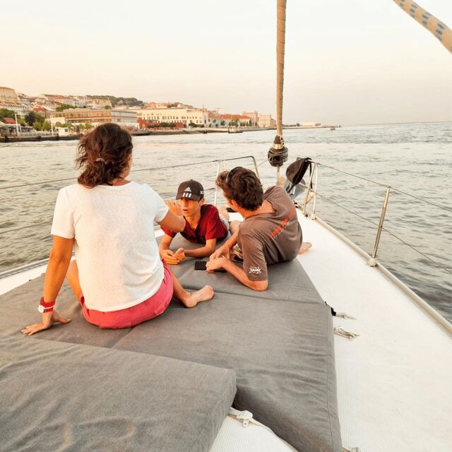 Lisbon: Boat Tour Cruise Vintage or Lux Sailboat w/ Drinks - Key Points