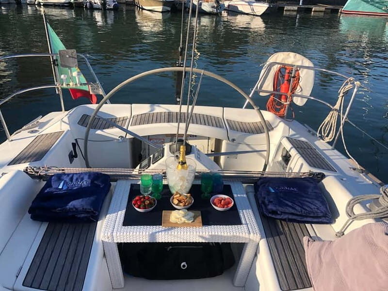 Lisbon Boat Tour - FAQs