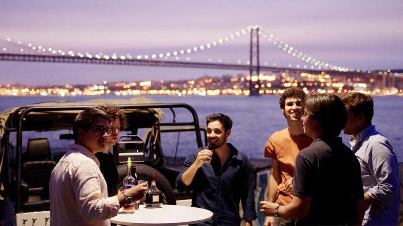 LISBON BY NIGHT in a Vintage Jeep with FOOD & DRINK Tastings - An In-Depth Look at the Experience