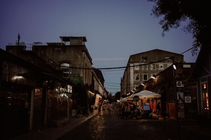 "Lisbon by Night" private tour - A Deep Dive into the Lisbon by Night Experience