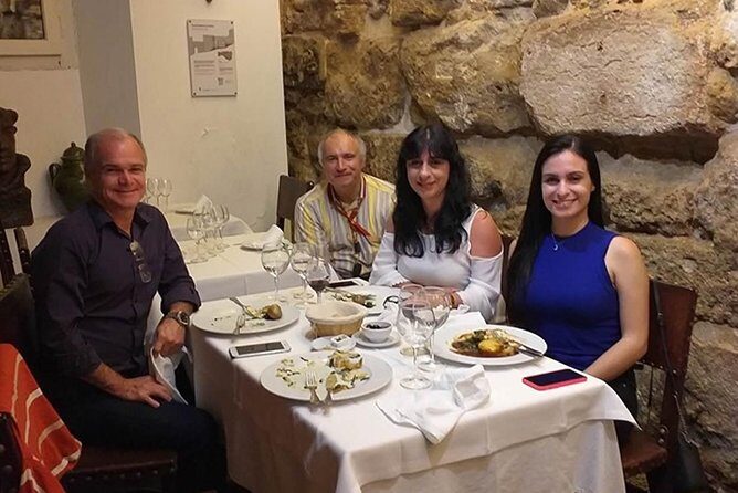 Lisbon By Night with Dinner and Fado Show Included - Is This Tour Right for You?