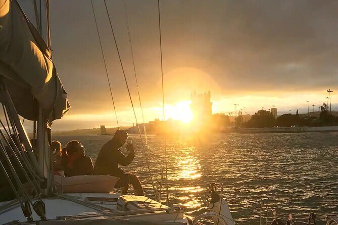 Lisbon by Sailboat with History and Wine - An In-Depth Look at the Lisbon Sailboat Tour