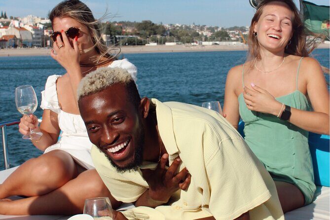 Lisbon: Catamaran Luxury Sunset and Wine Tour - A Detailed Look at the Experience