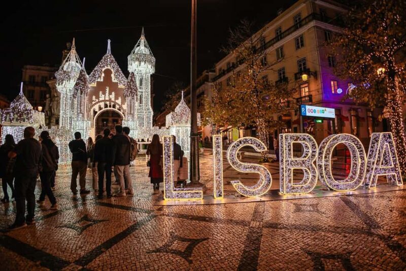 Lisbon: Christmas Lights Private & Flexible Walking Tour - Logistics & Practical Considerations