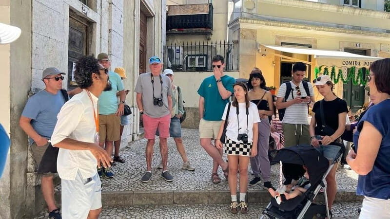 Lisbon: City highlights guided walking tour - Key Points
