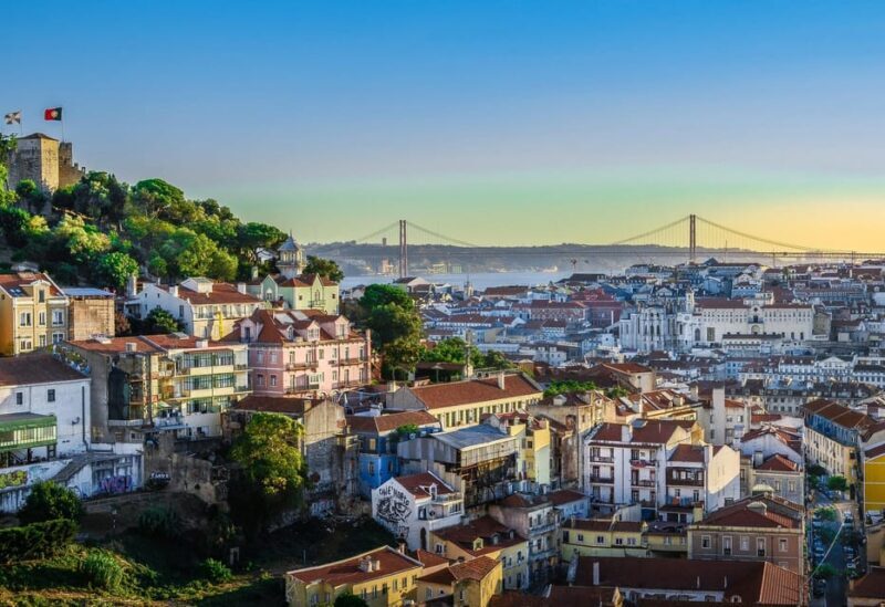 Lisbon City Tour HALF DAY 4h - VAN - FAQ