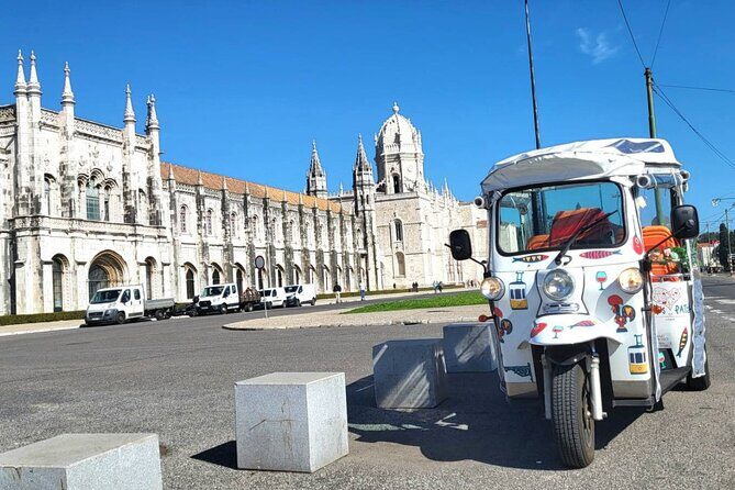 Lisbon Complete Tour! Eco TukTuk Private Guided - Exploring Lisbon in a Fun and Eco-Conscious Way