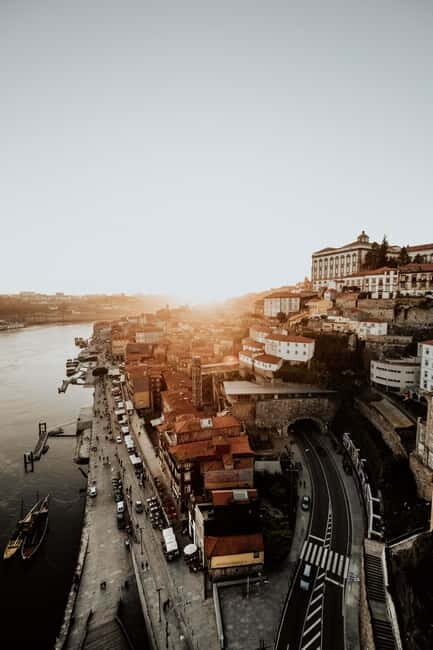 Lisbon: Cool and Instagrammable Photo Shoot! - Key Points