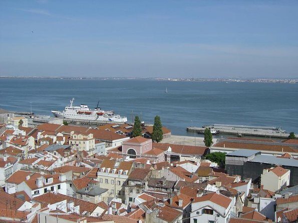 Lisbon Cruise Port Private Transfer to/from Lisbon Airport - Why Choose This Private Transfer?