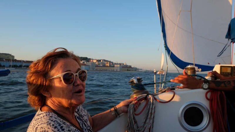 Lisbon: Daily Boat Tour with Drinks & Snacks - Why This Boat Tour Stands Out