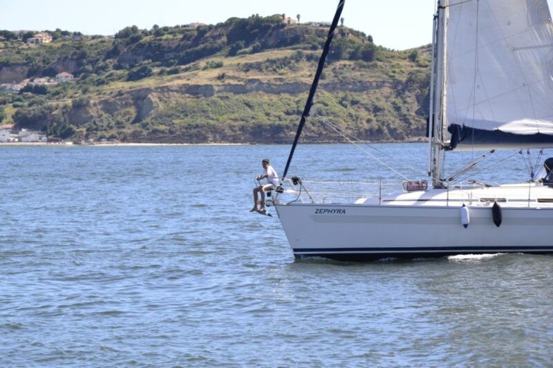 Lisbon: Day and Sunset Tour on the Tagus River - Key Points